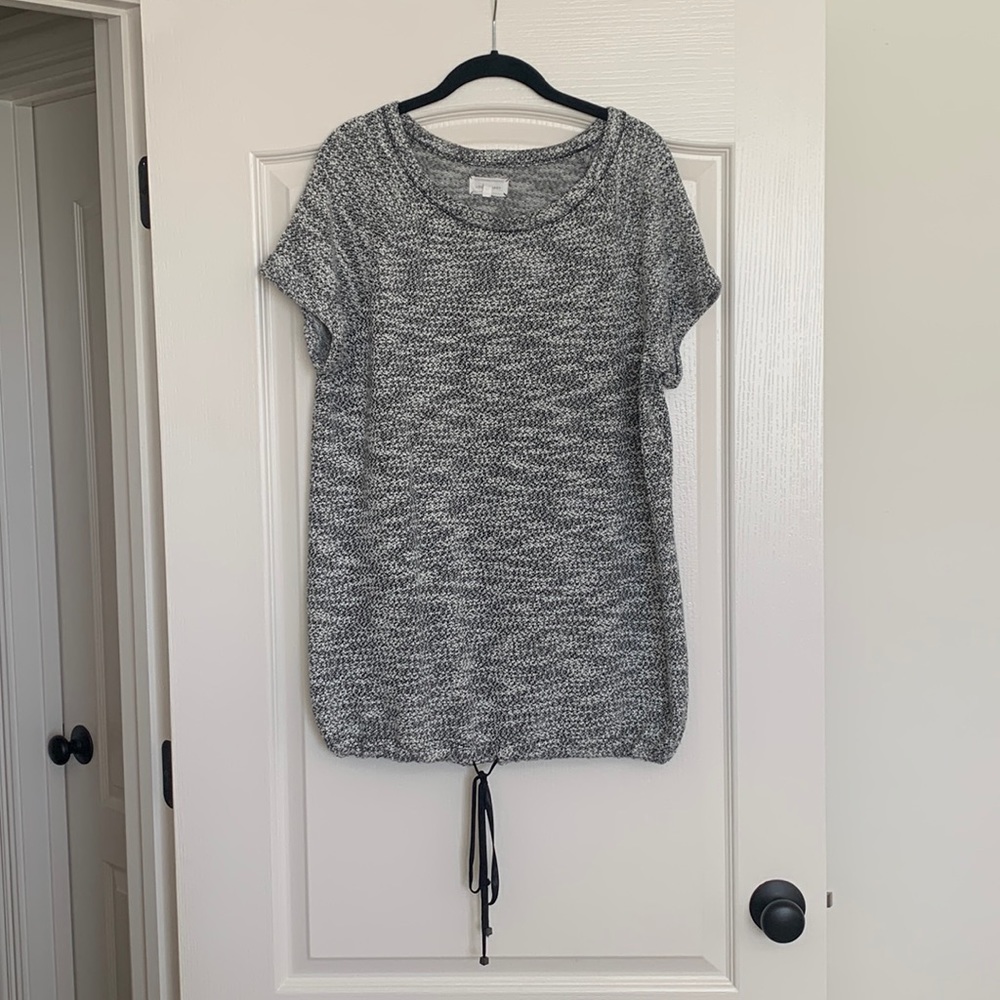 Lou and Grey Top